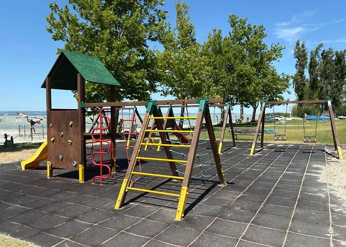 With Pool In 55233 Appartement Balatonlelle